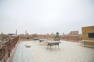 Terassa, Hotel Annex