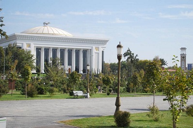 Piazza Amir Timur, Tashkent